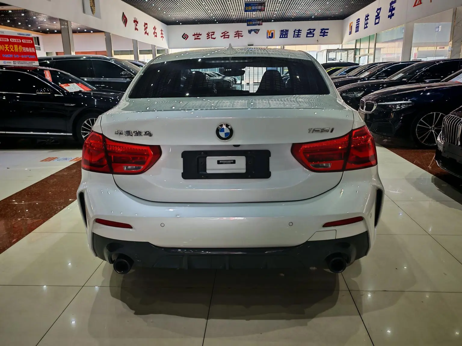 BMW 1 Series 2023 125i M Sport Shadow Night