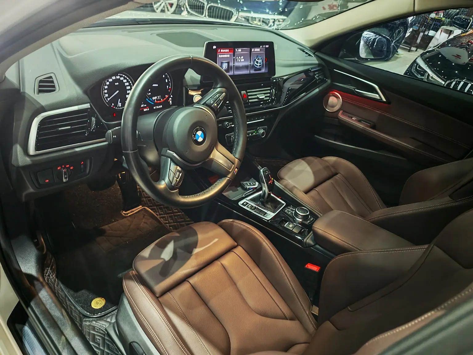 BMW 1 Series 2023 125i M Sport Shadow Night