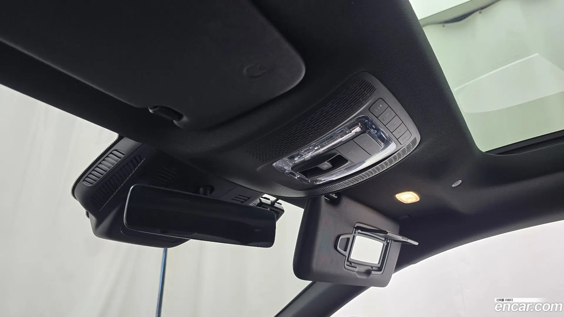 Mercedes-Benz CLA-Class CLA250 4MATIC 2023