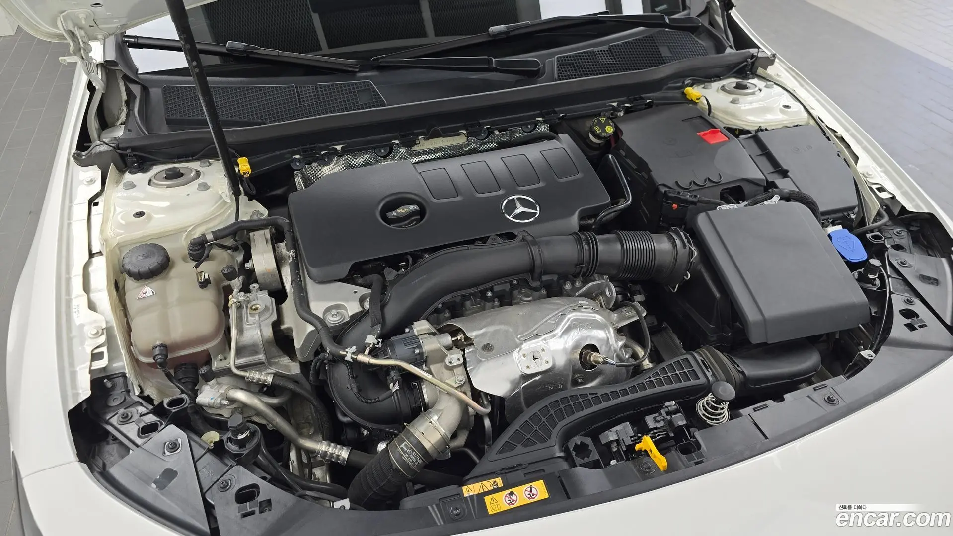 Mercedes-Benz CLA-Class CLA250 4MATIC 2023