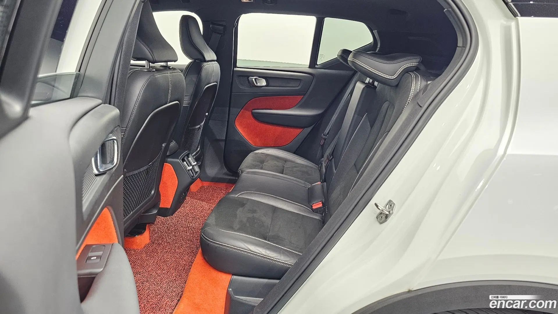 Volvo XC40 B4 R-Design