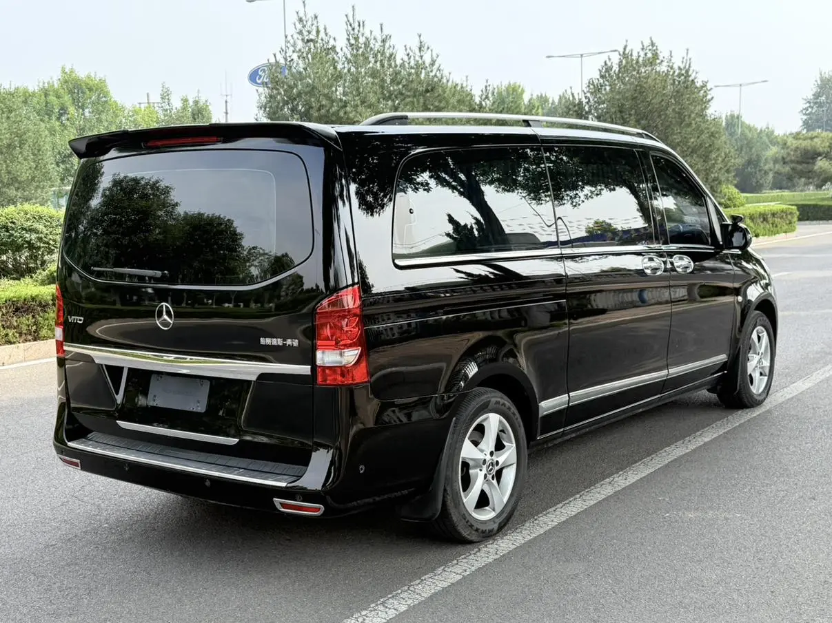 Mercedes-Benz 2020 2.0T Business 7 seat