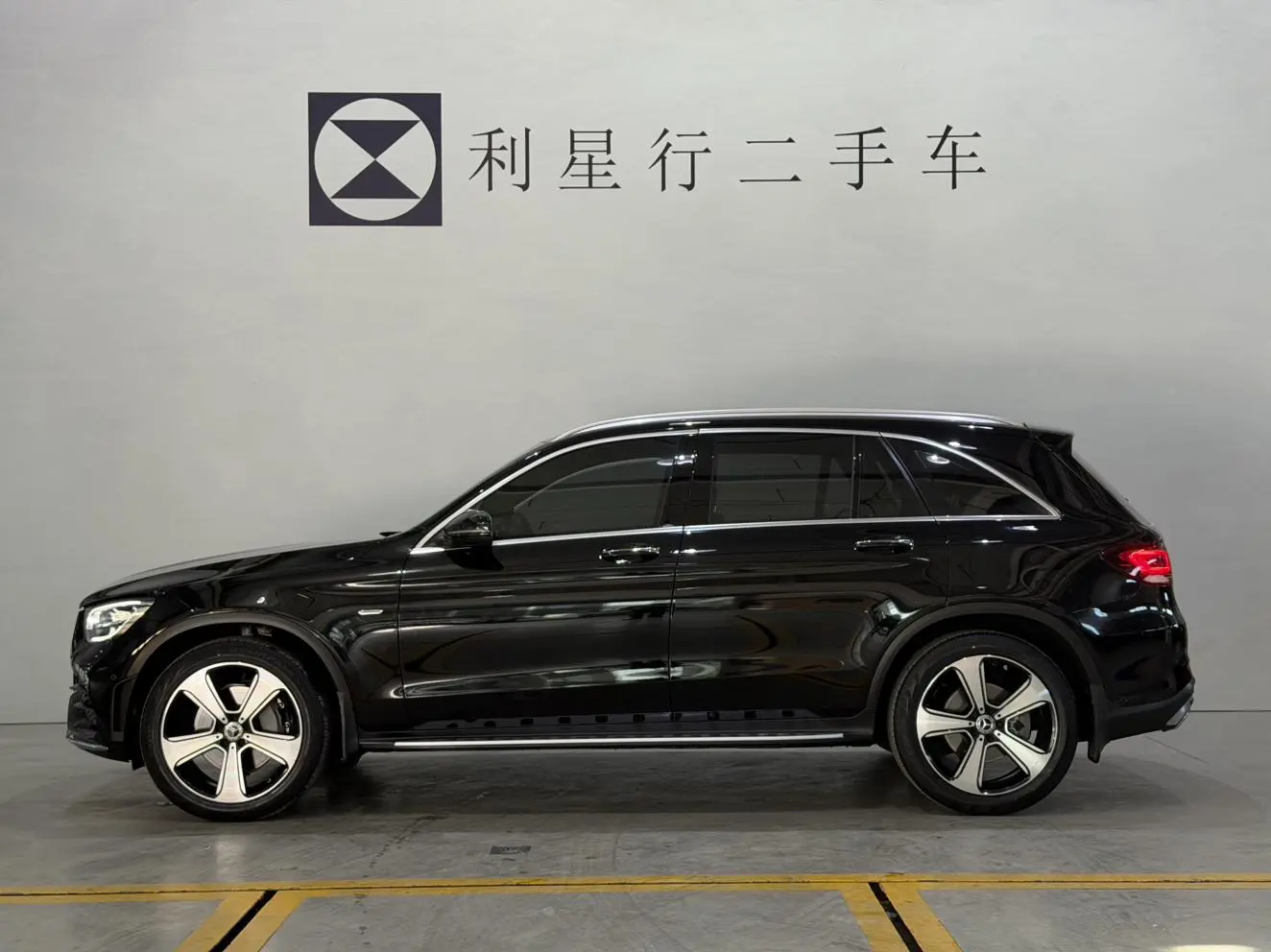Mercedes-Benz GLC 2022 GLC 300 L 4MATIC Dynamic