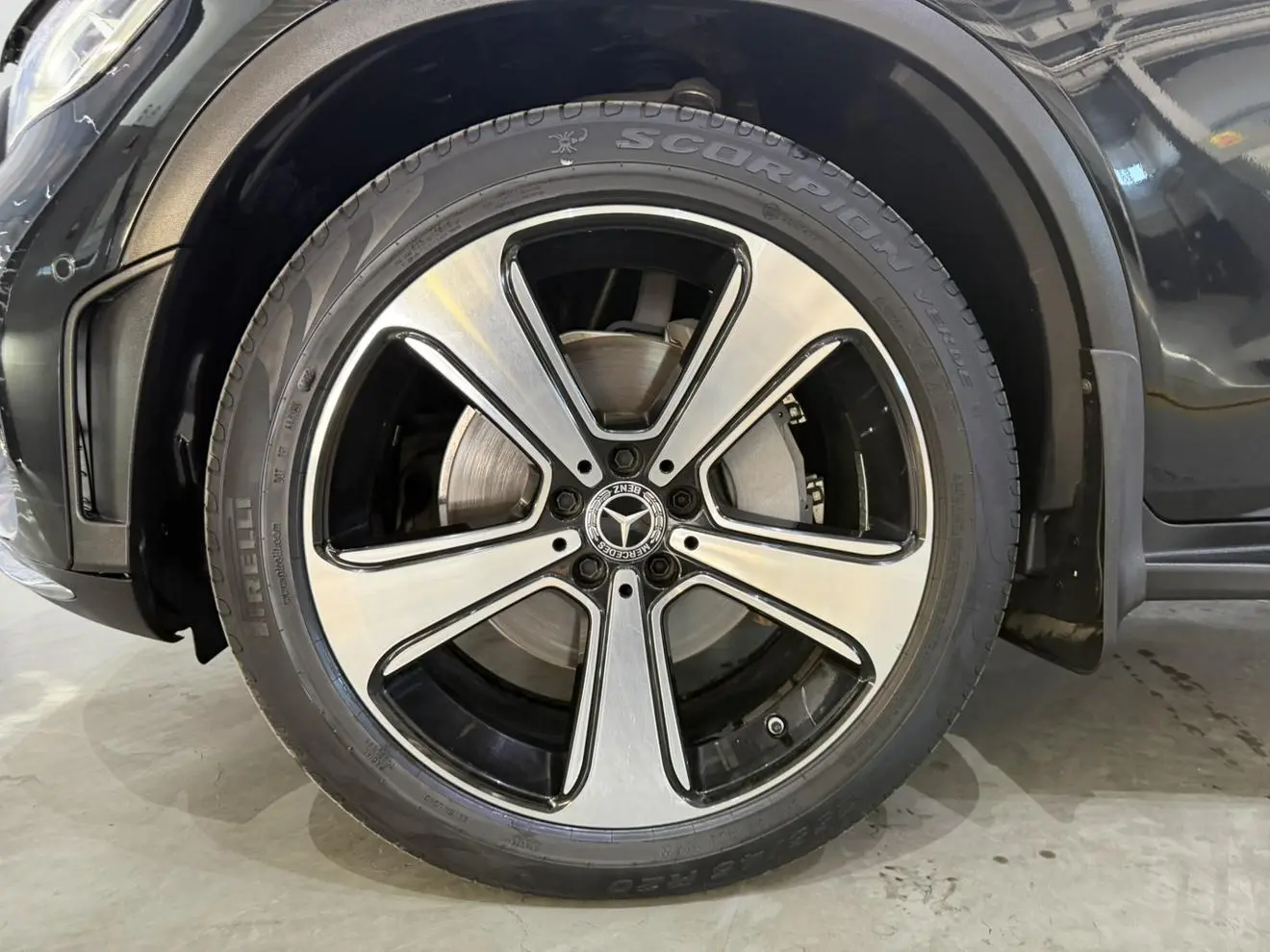 Mercedes-Benz GLC 2022 GLC 300 L 4MATIC Dynamic