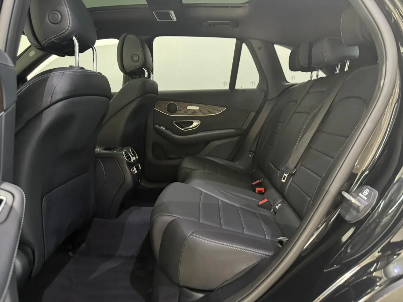 Mercedes-Benz GLC 2022 GLC 300 L 4MATIC Dynamic