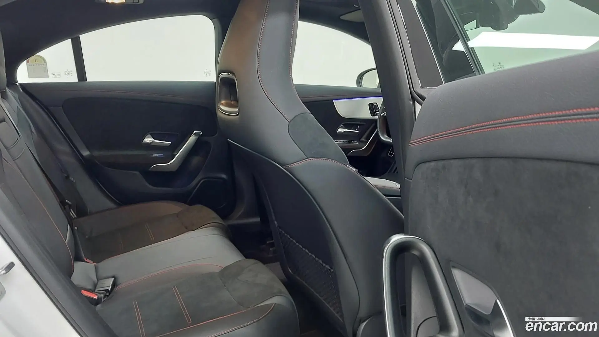Mercedes-Benz CLA-Class CLA250 4MATIC 2023
