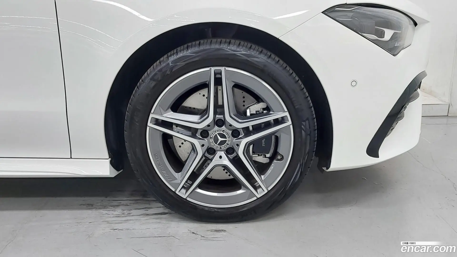 Mercedes-Benz CLA-Class CLA250 4MATIC 2023