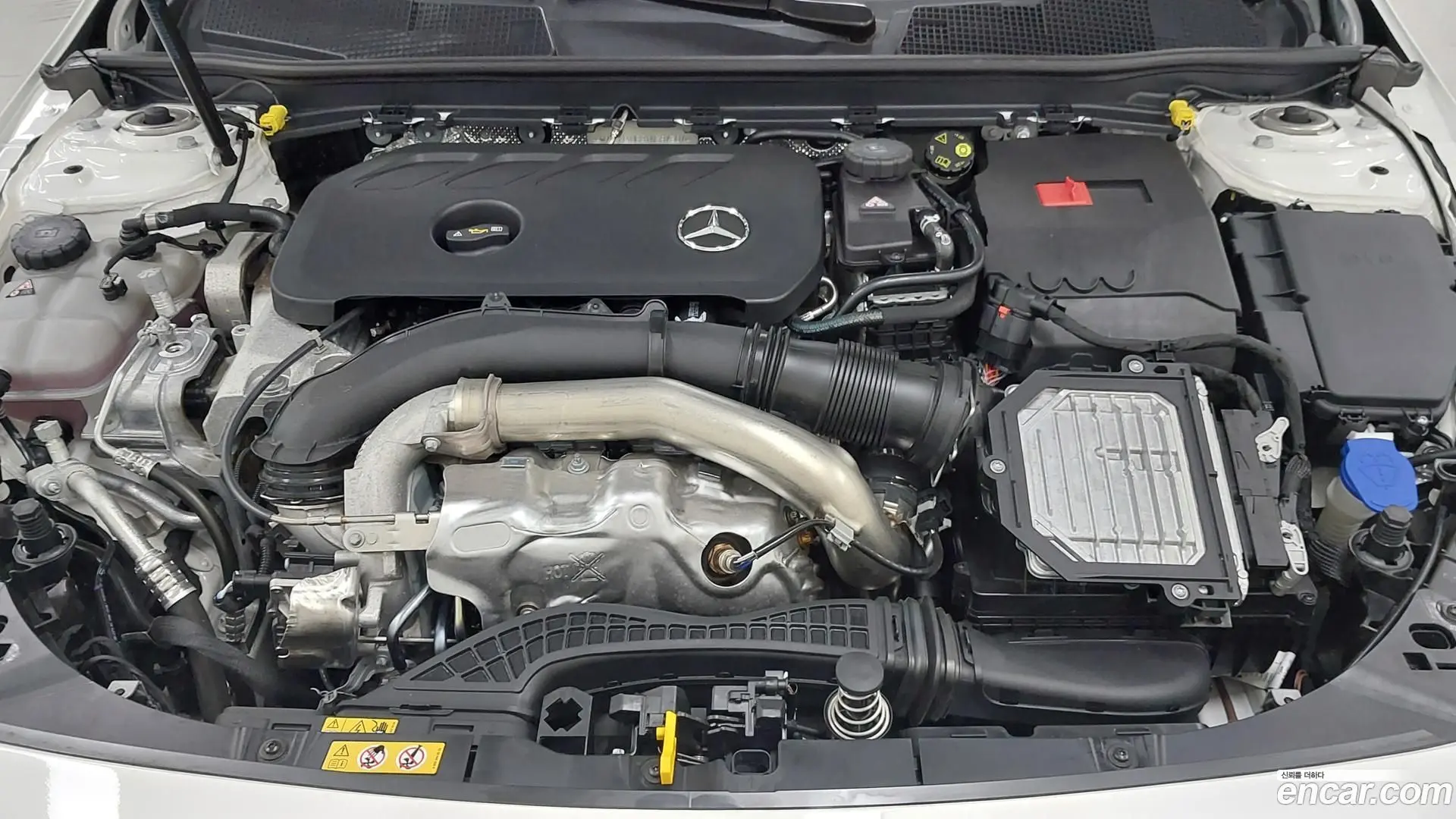 Mercedes-Benz CLA-Class CLA250 4MATIC 2023