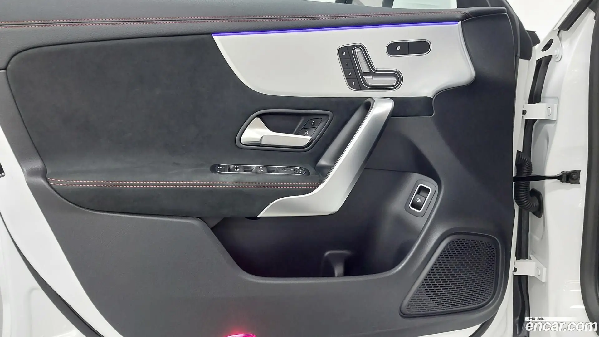 Mercedes-Benz CLA-Class CLA250 4MATIC 2023