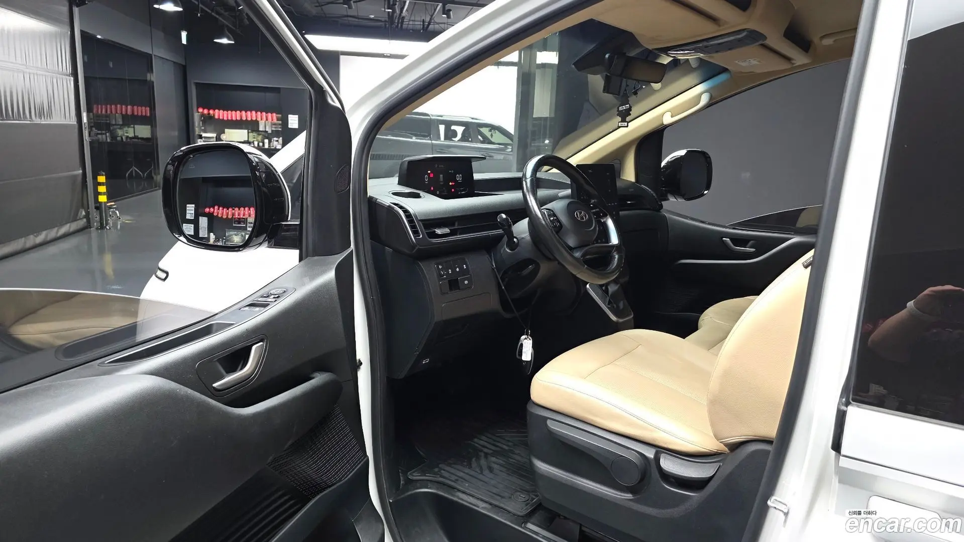 Hyundai Staria Cargo 3-Seater 2021