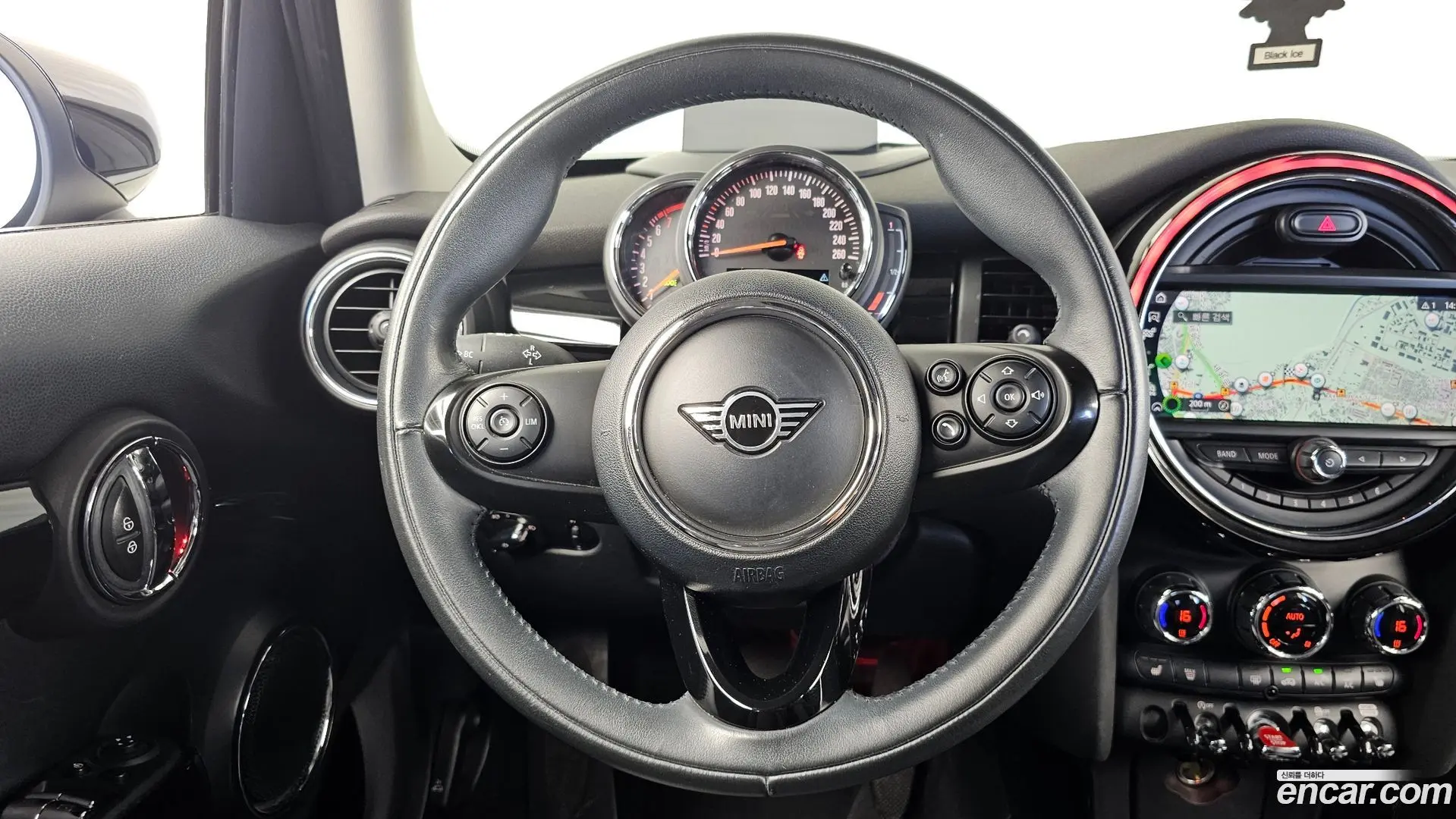 Mini Cooper 5Door HIGH