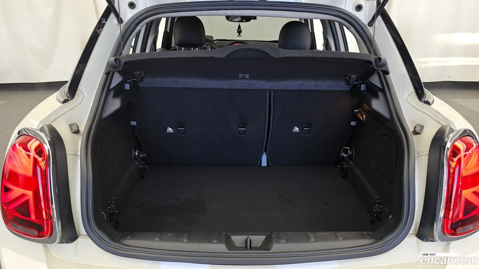 Mini Cooper 5Door HIGH