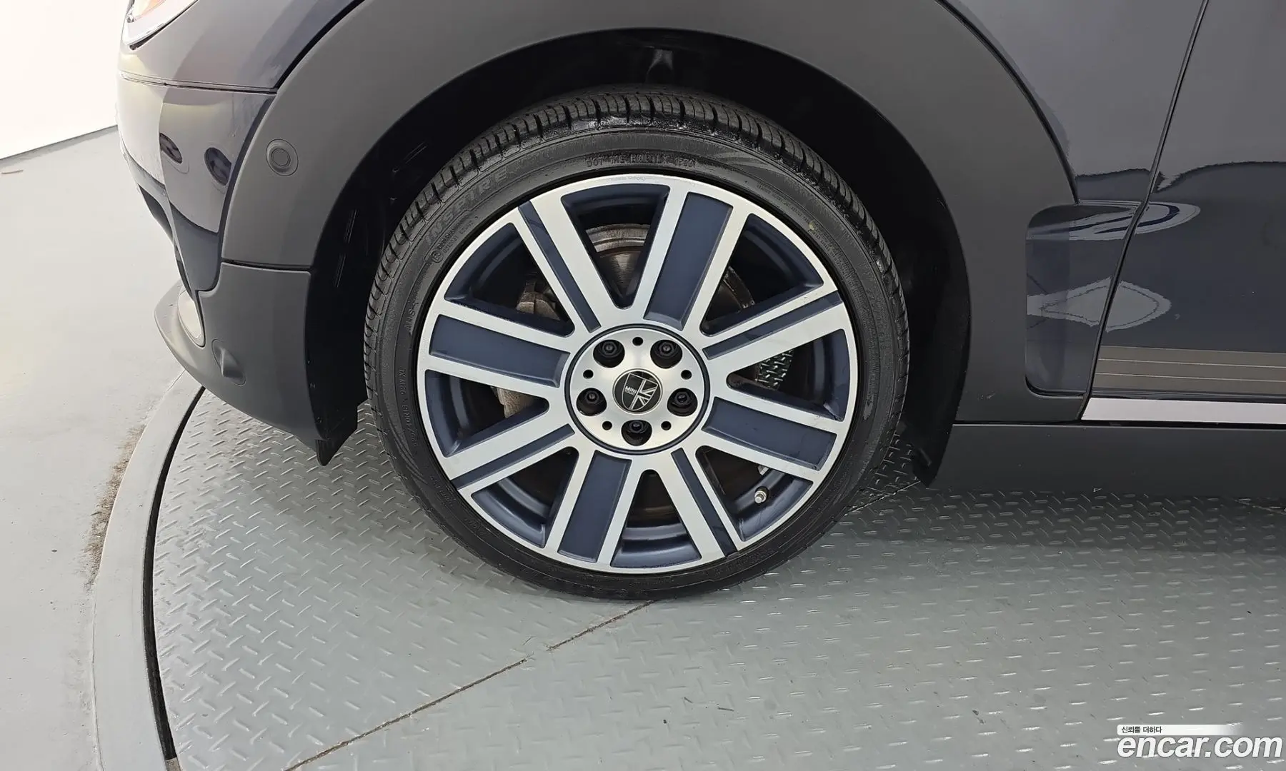 Mini Clubman Savile Row Edition