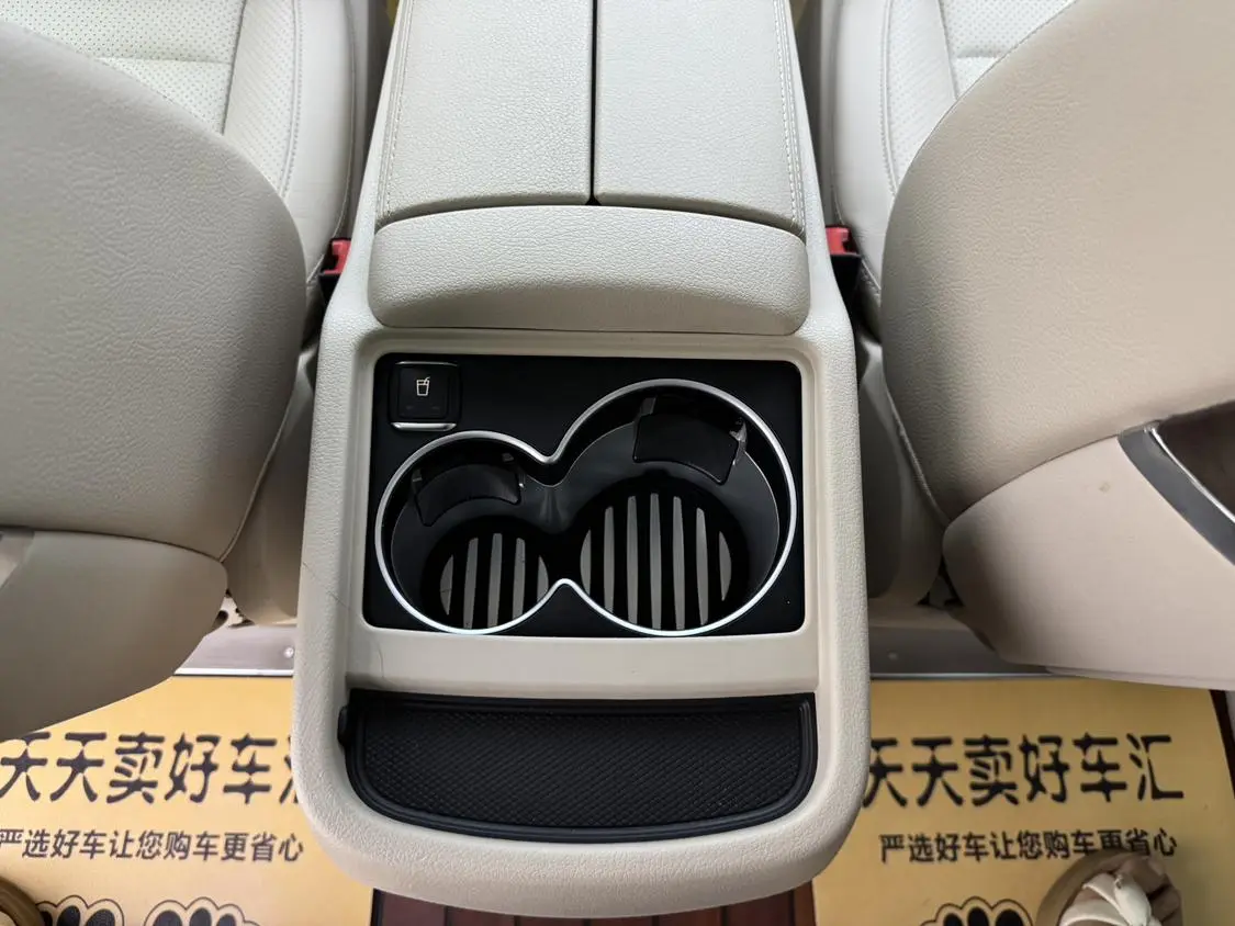 Mercedes-Benz V Class 2022 V 260 Premium