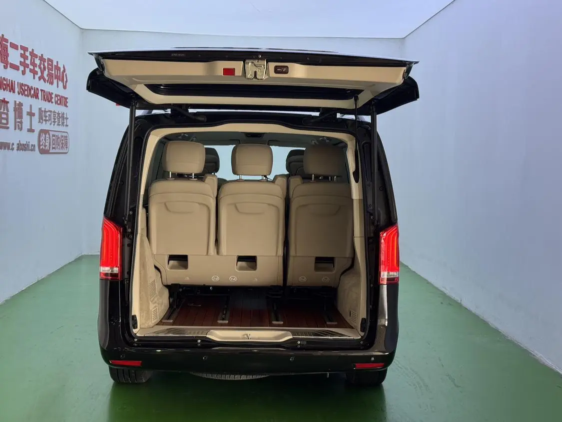 Mercedes-Benz V Class 2022 V 260 Premium