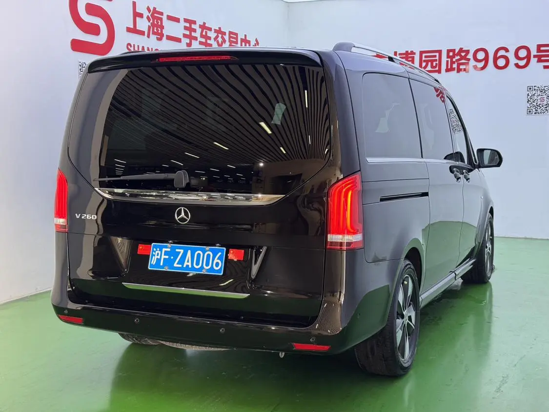 Mercedes-Benz V Class 2022 V 260 Premium