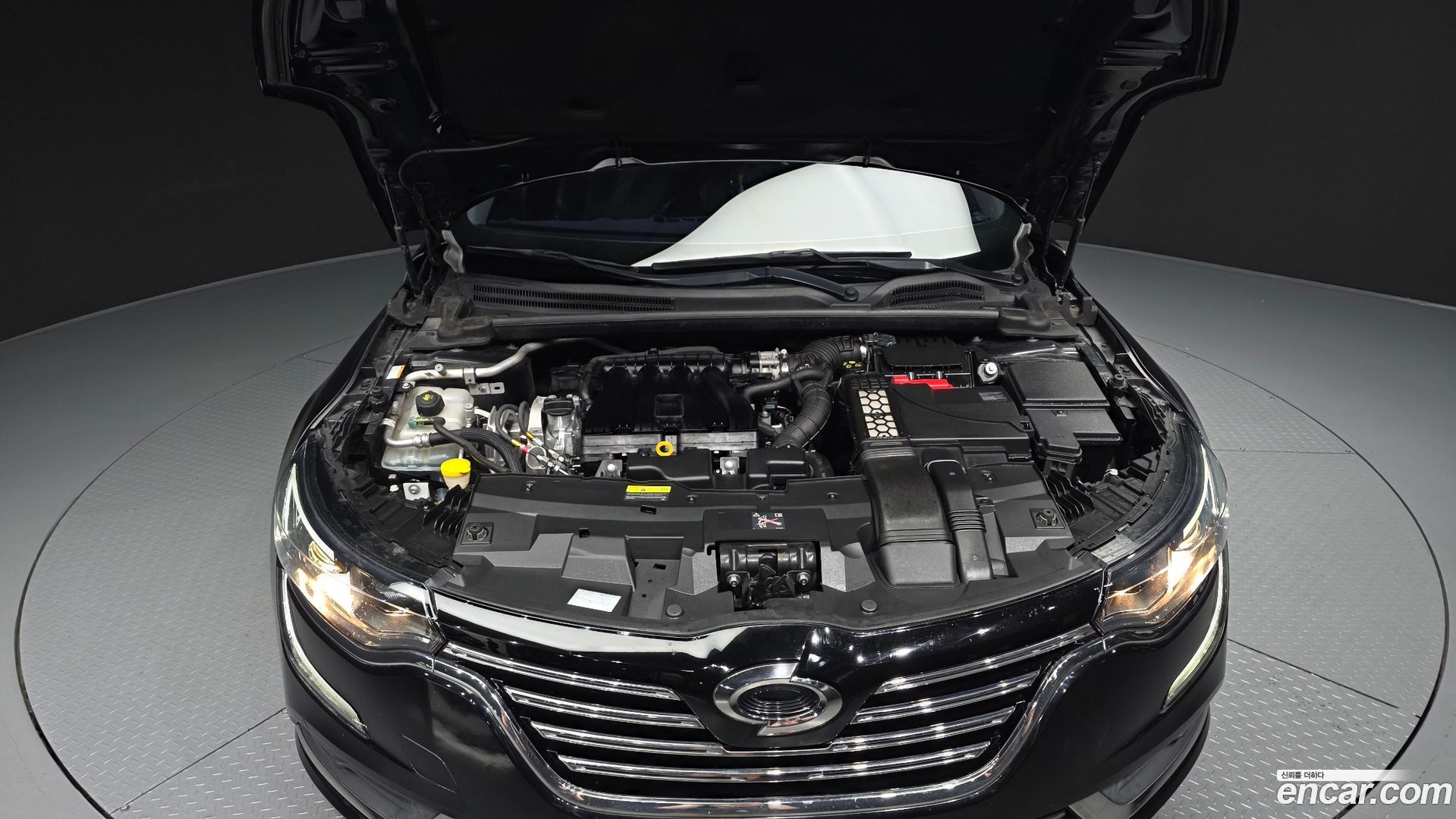 Renault Korea SM6 2.0 LPe SE (Rental car)