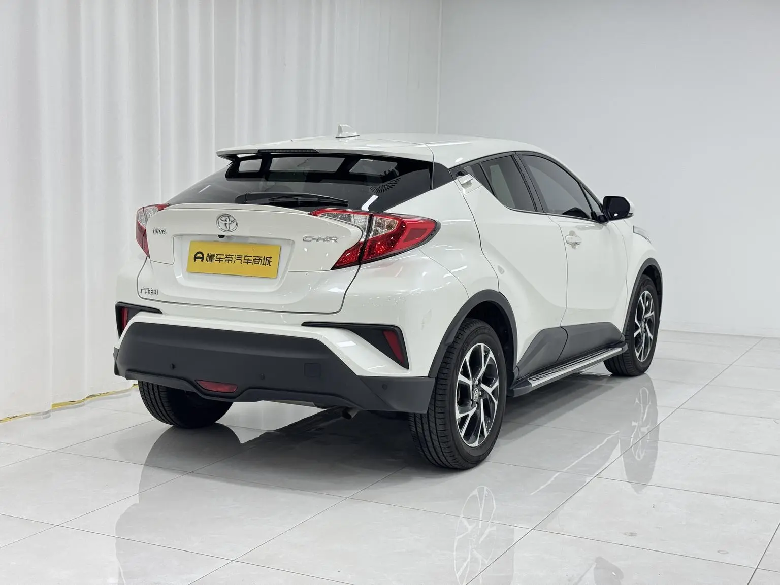 Toyota C-HR 2018 2.0L Sunroof China VI