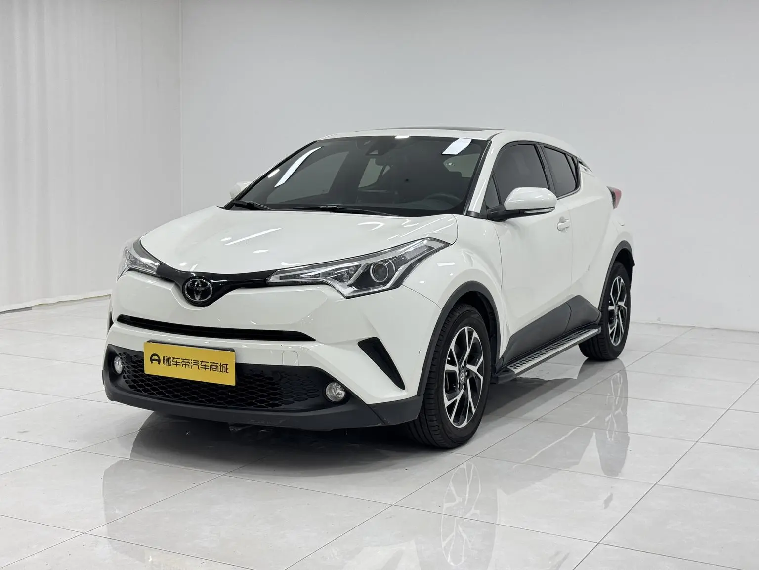 Toyota C-HR 2018 2.0L Sunroof China VI