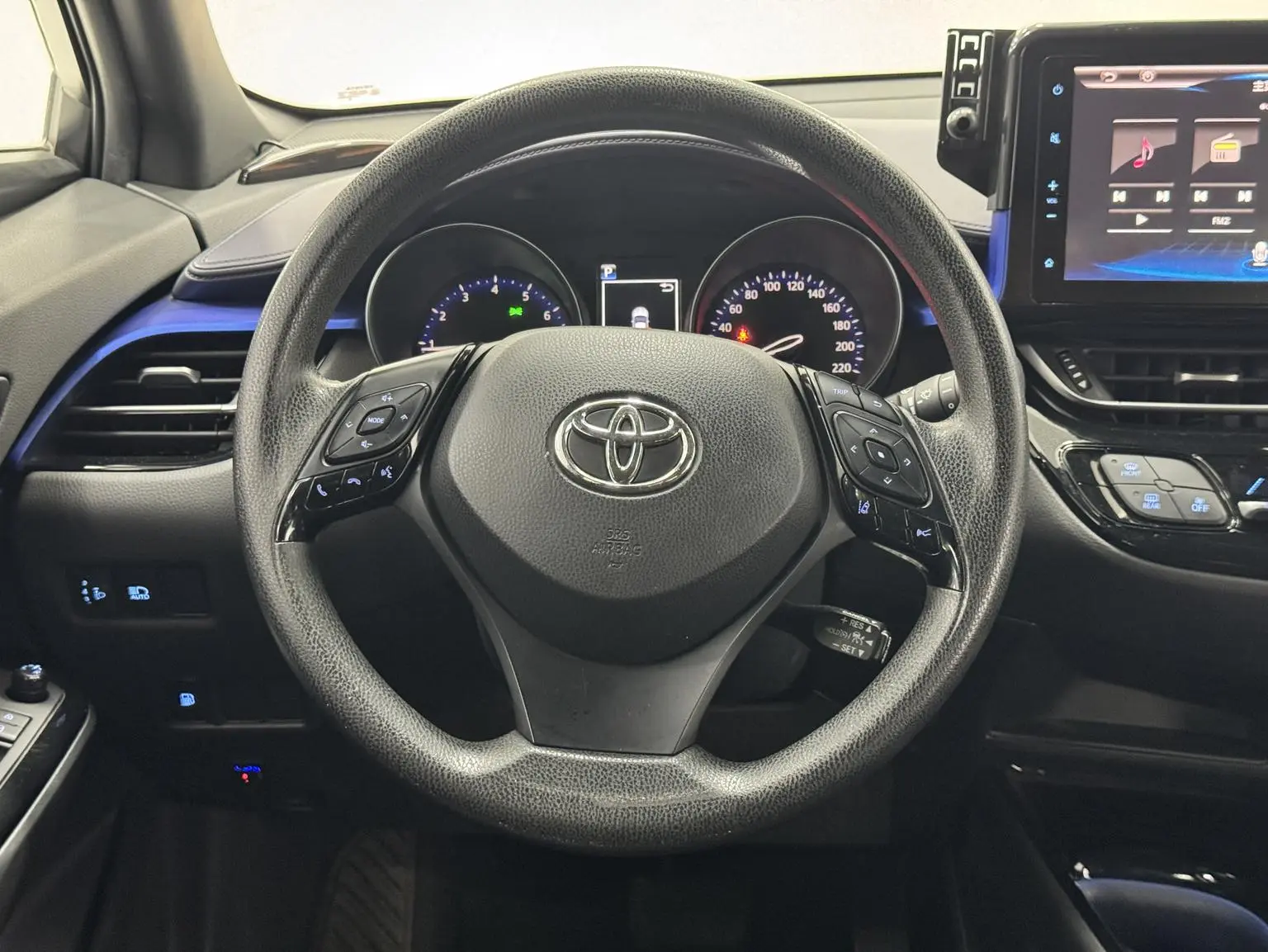 Toyota C-HR 2018 2.0L Sunroof China VI