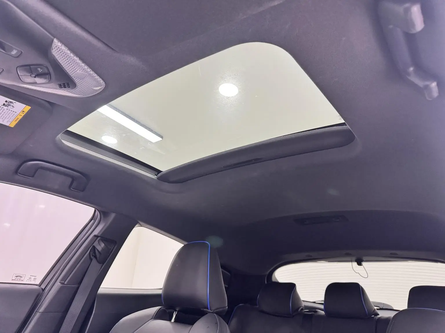 Toyota C-HR 2018 2.0L Sunroof China VI