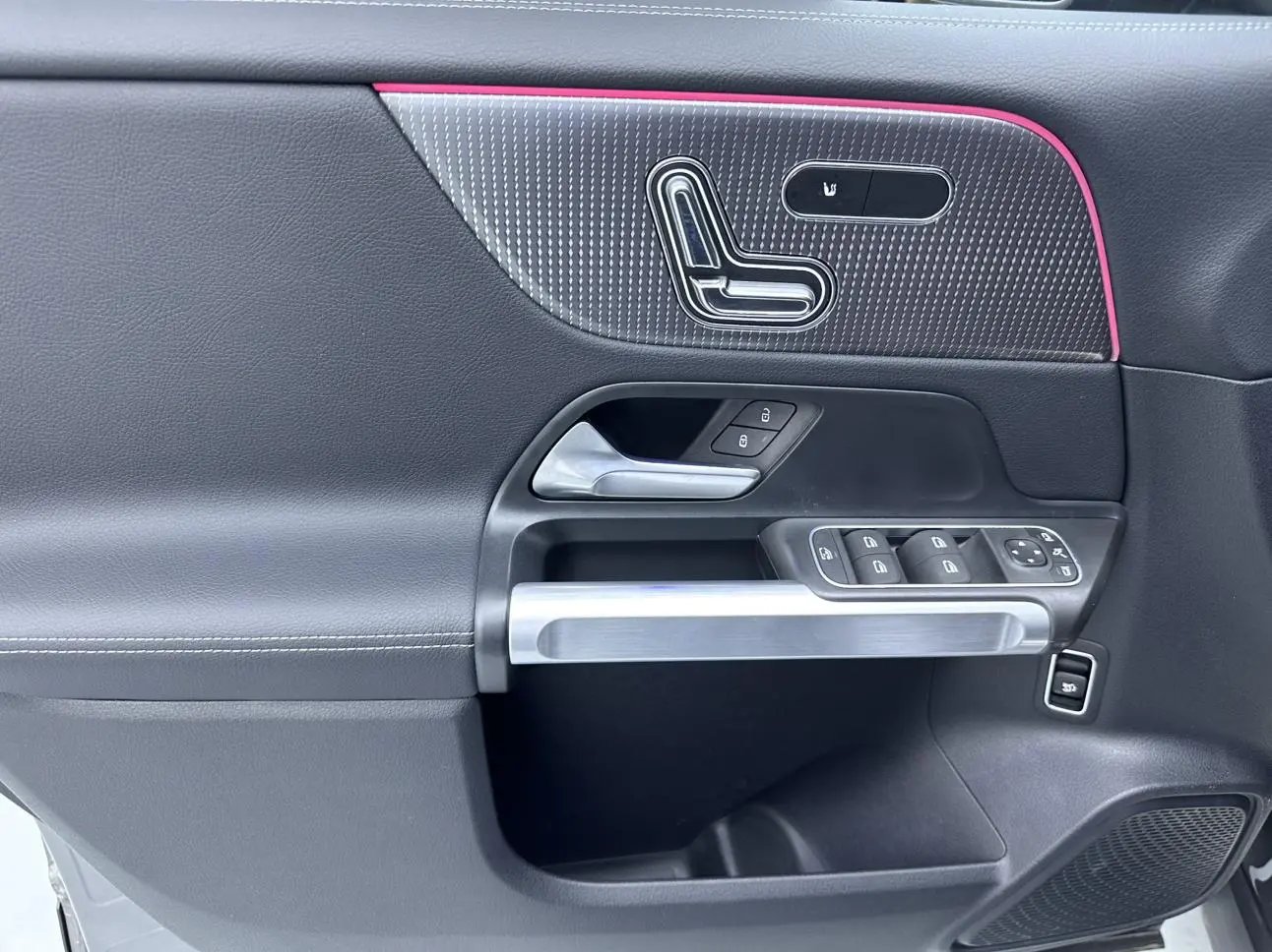 Mercedes-Benz GLB 2022 GLB 220 Dynamic