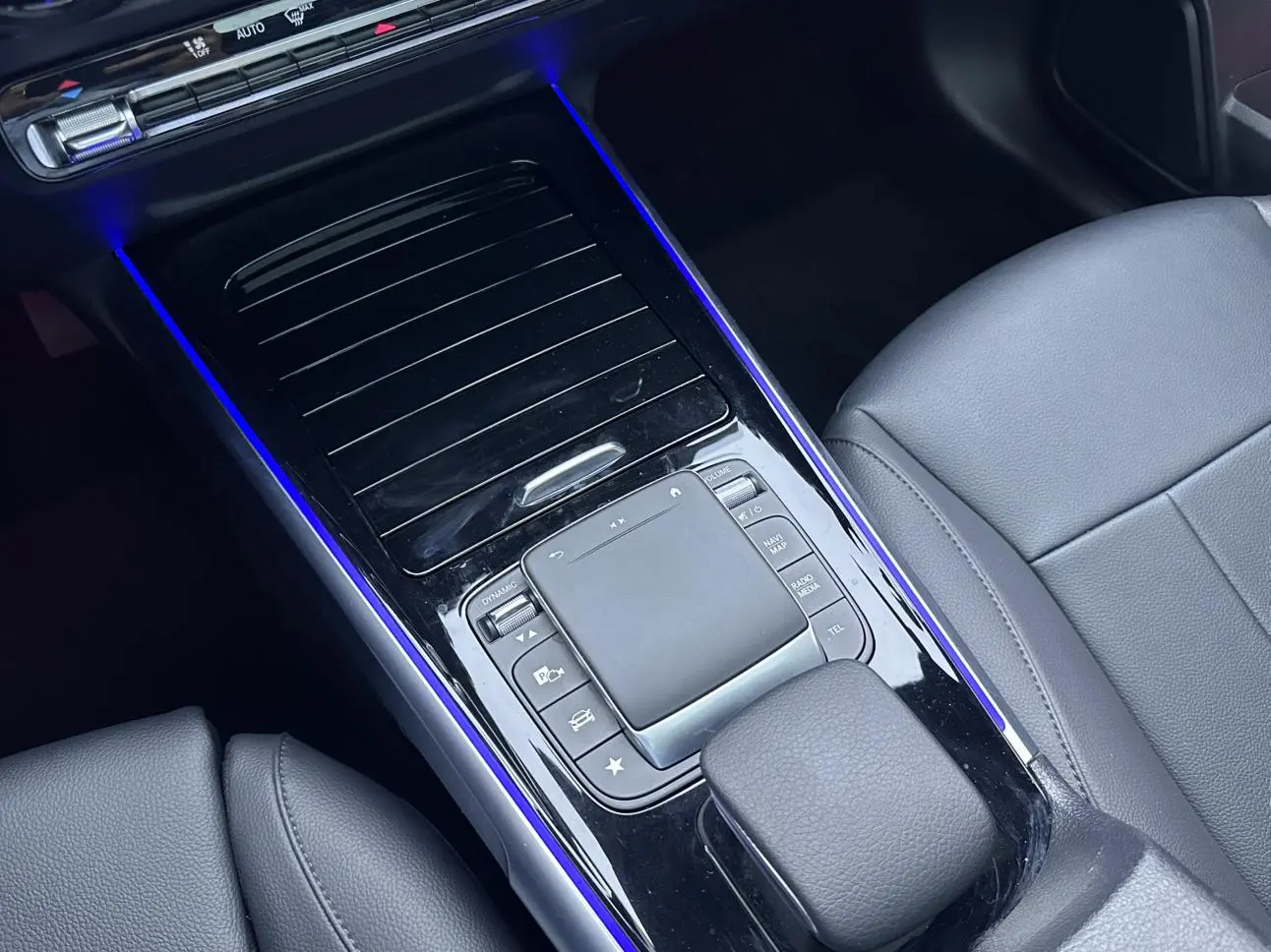 Mercedes-Benz GLB 2022 GLB 220 Dynamic