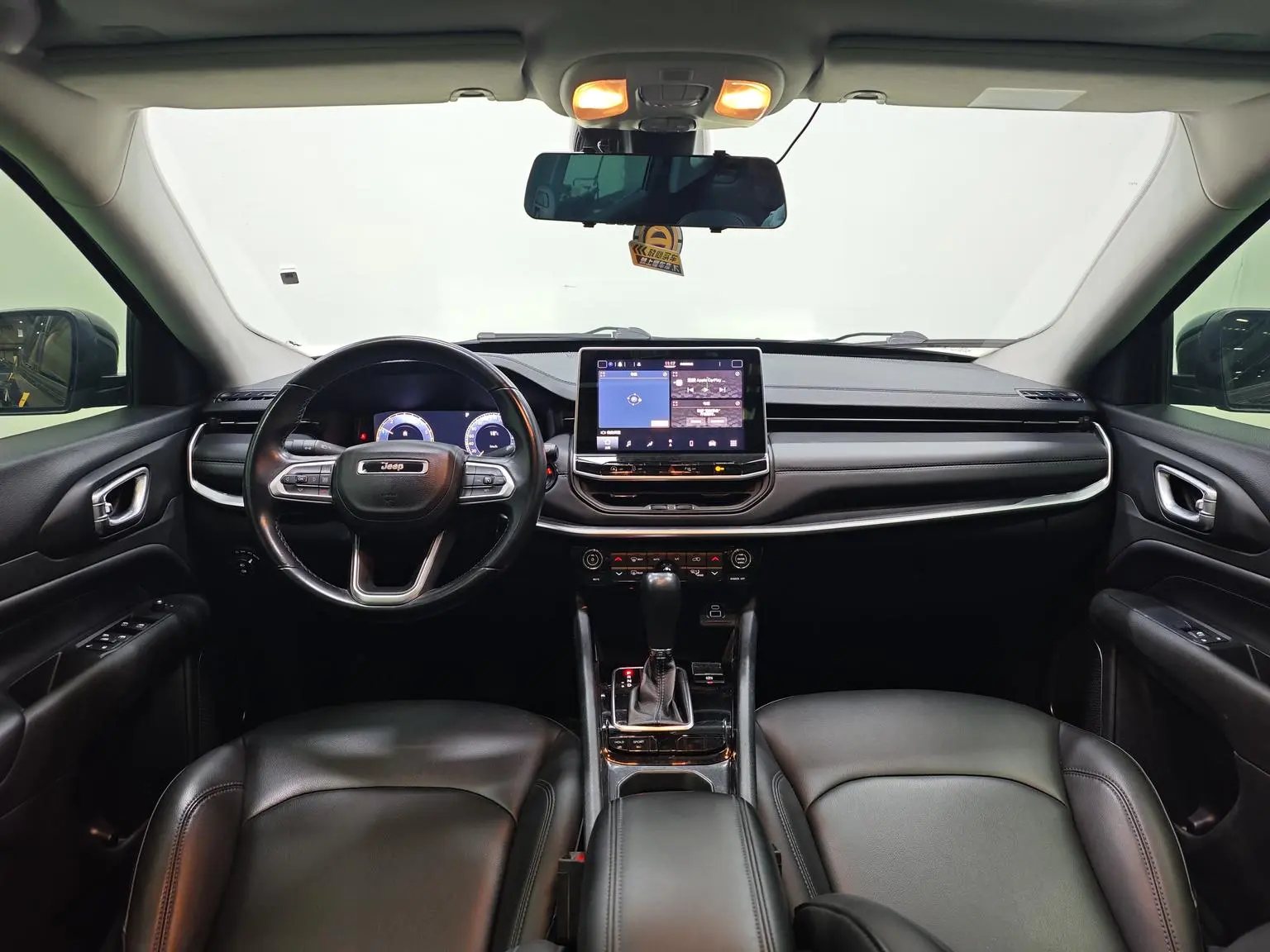Jeep Compass 2021 220T Elite