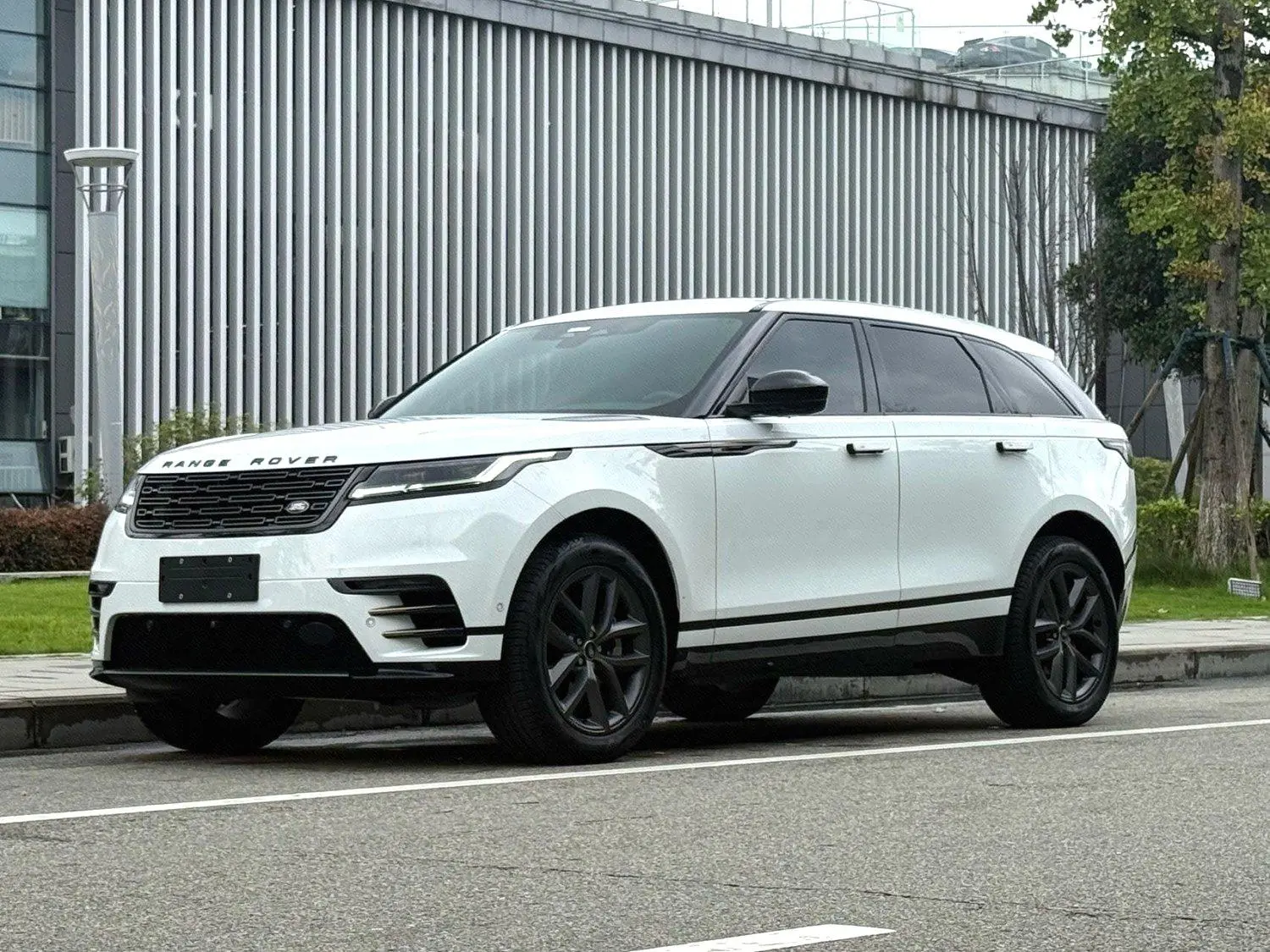 Land Rover Range Rover Star 2024 Dynamic SE