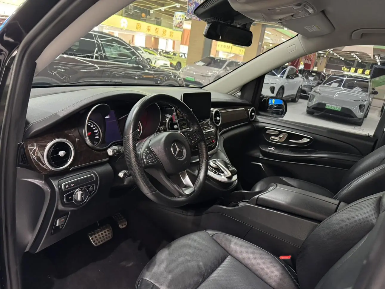 Mercedes-Benz V Class 2020 V 260 Premium