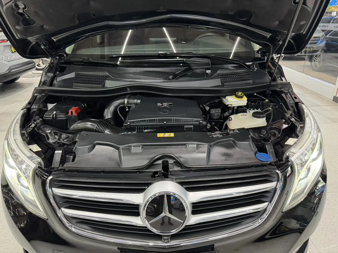 Mercedes-Benz V Class 2020 V 260 Premium