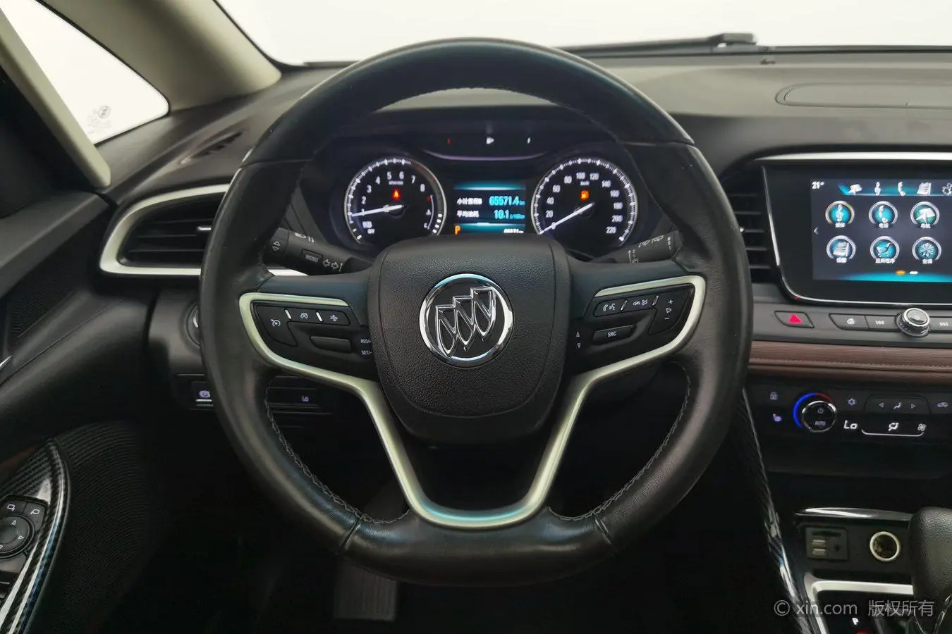 Buick GL6 2019 18T 6 seat Connected Luxury China VI