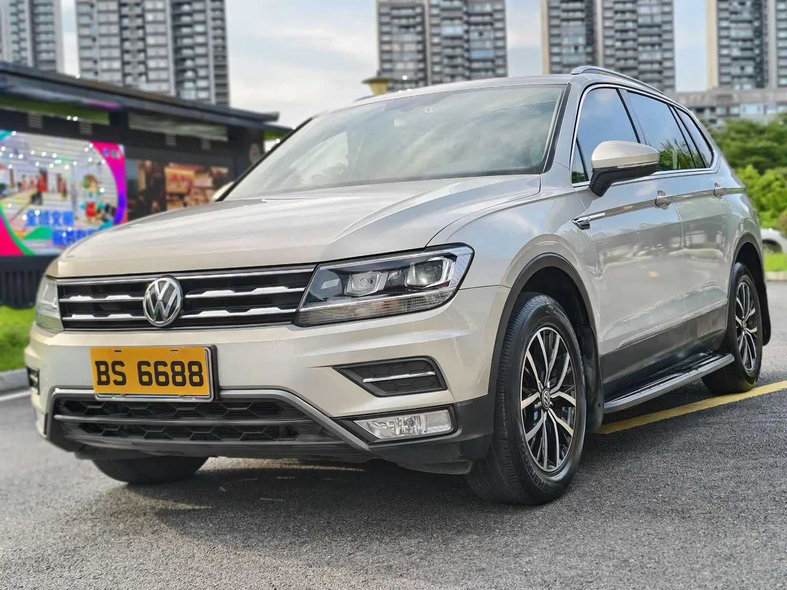 Volkswagen Tiguan L 2018 330TSI Auto 2WD Luxury