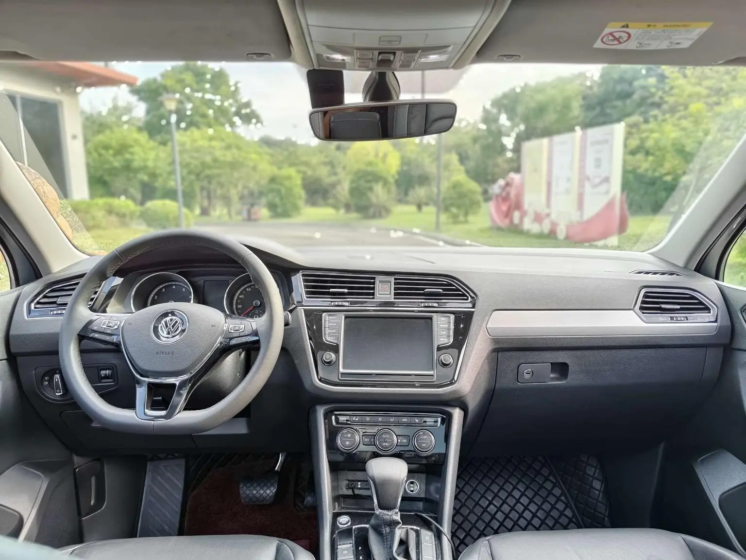 Volkswagen Tiguan L 2018 330TSI Auto 2WD Luxury
