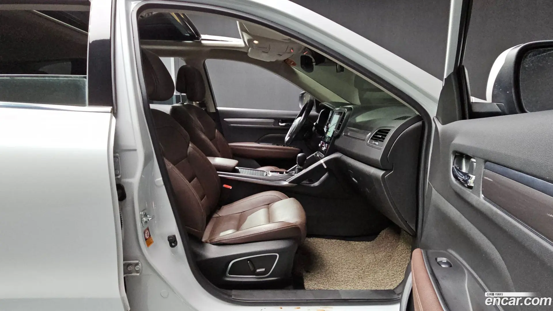 Renault Korea QM6 2.0 LPe RE 2WD