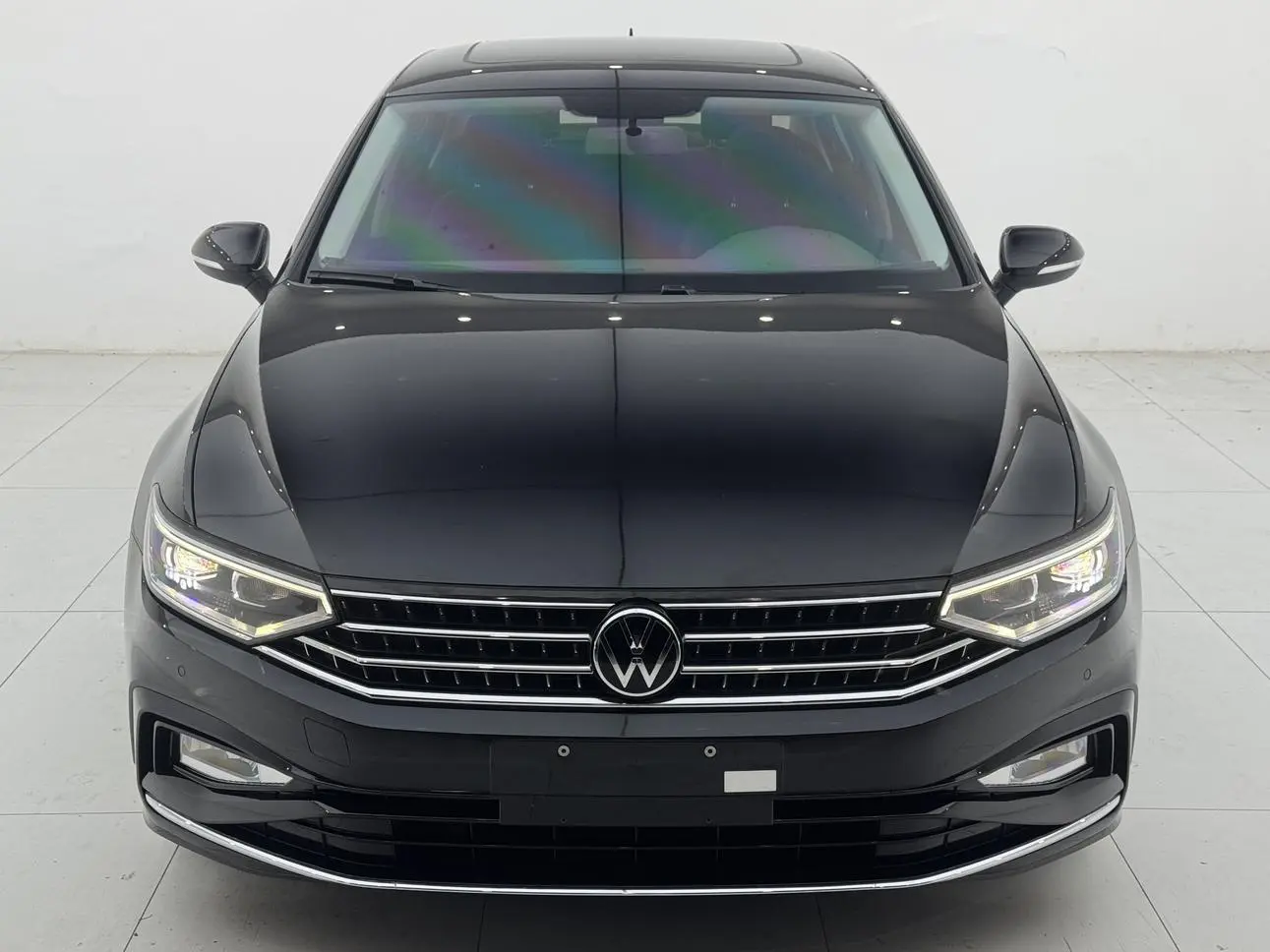 Volkswagen Magotan 2023 200 Units Commemorative 280TSI DSG Comfort
