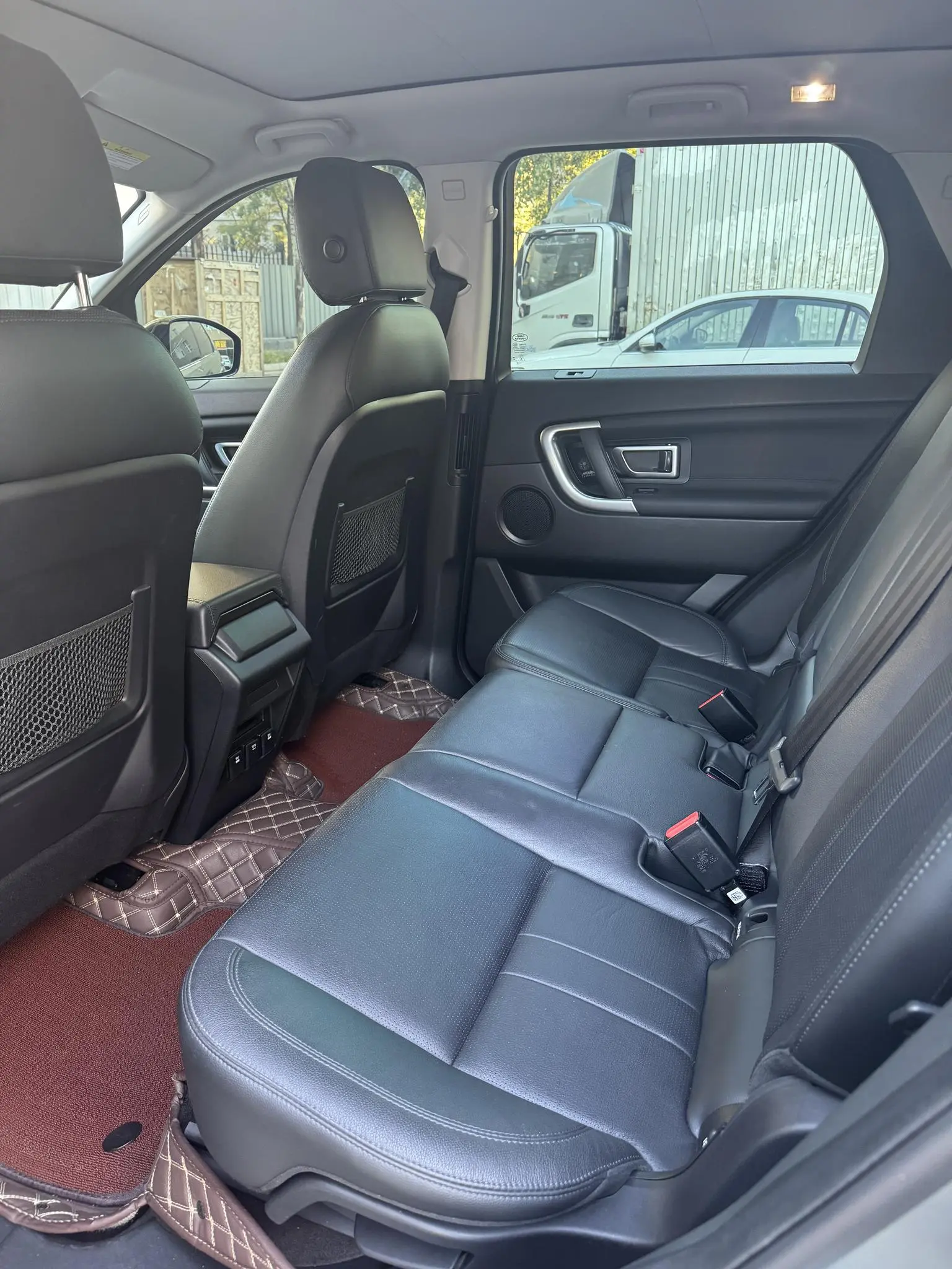 Land Rover Discovery Sport 2018 240PS Smart