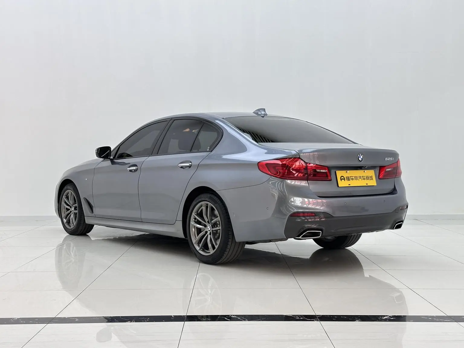 BMW 5 Series ( Import ) 2018 525i M Sport Package