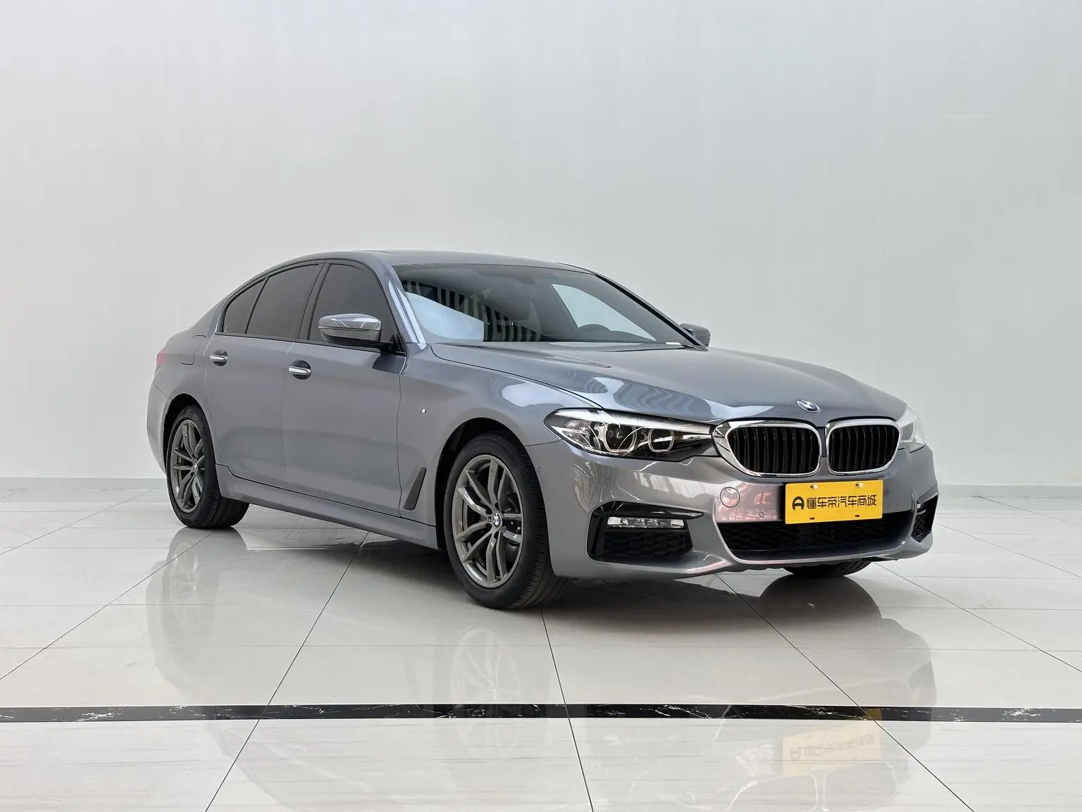 BMW 5 Series ( Import ) 2018 525i M Sport Package