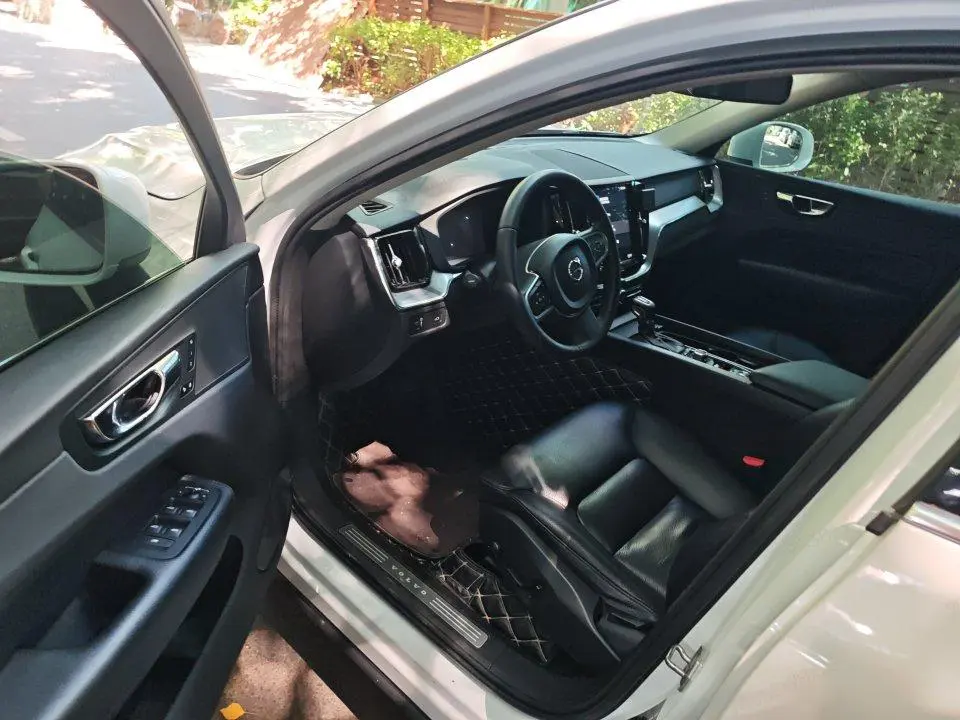 Volvo XC60 2019 T5 4WD Smart China V