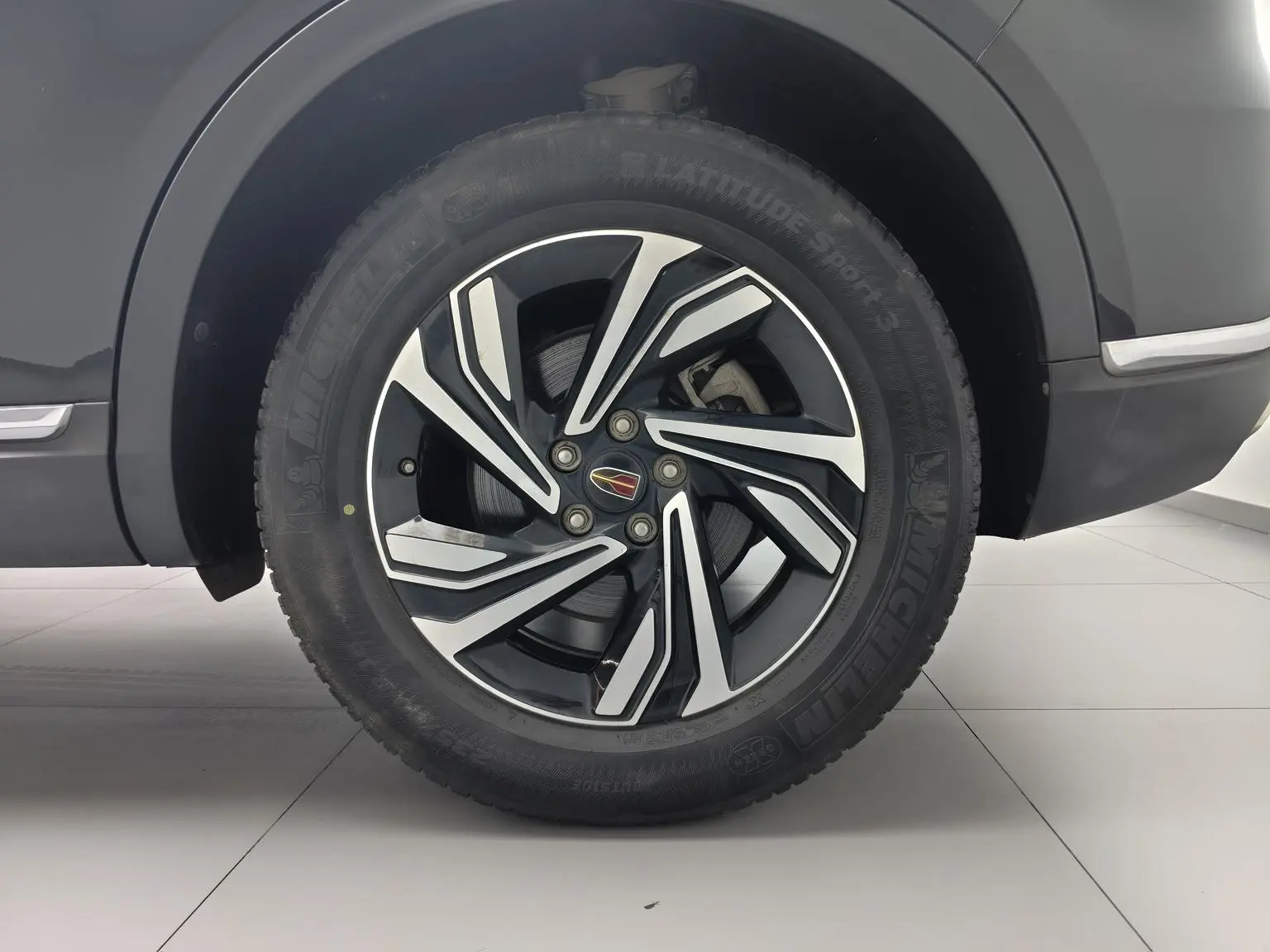 Hongqi HS5 2022 Facelift 2.0T Connected Flagship Enjoy