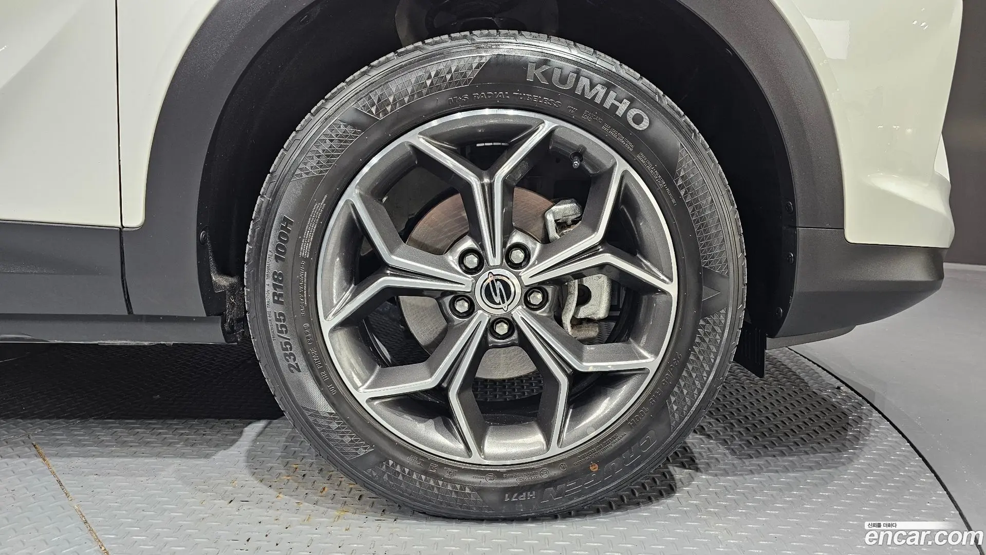 KG Mobility KORANDO Gasoline 1.5 2WD C5