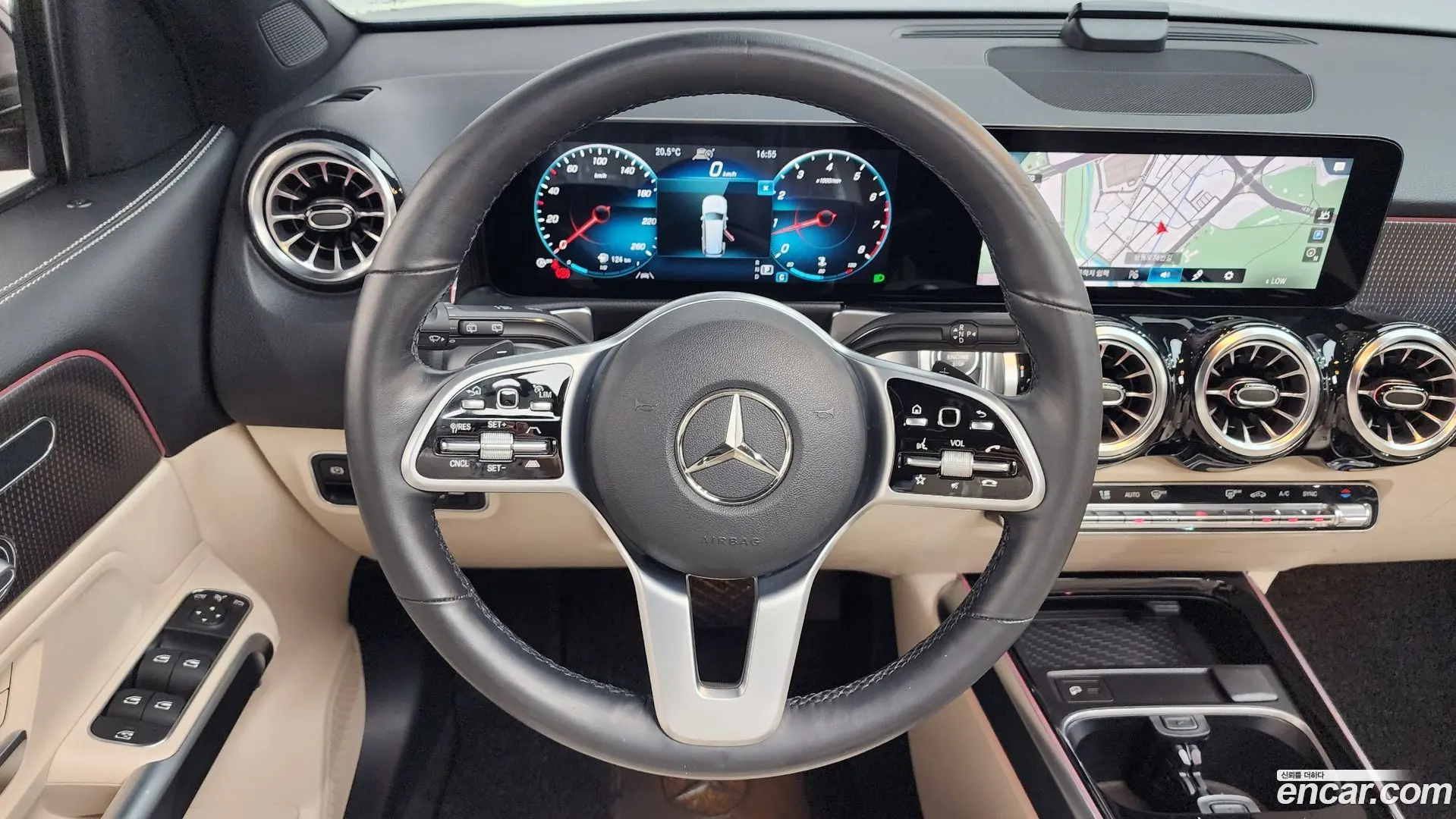 Mercedes-Benz GLB-Class GLB220 2019
