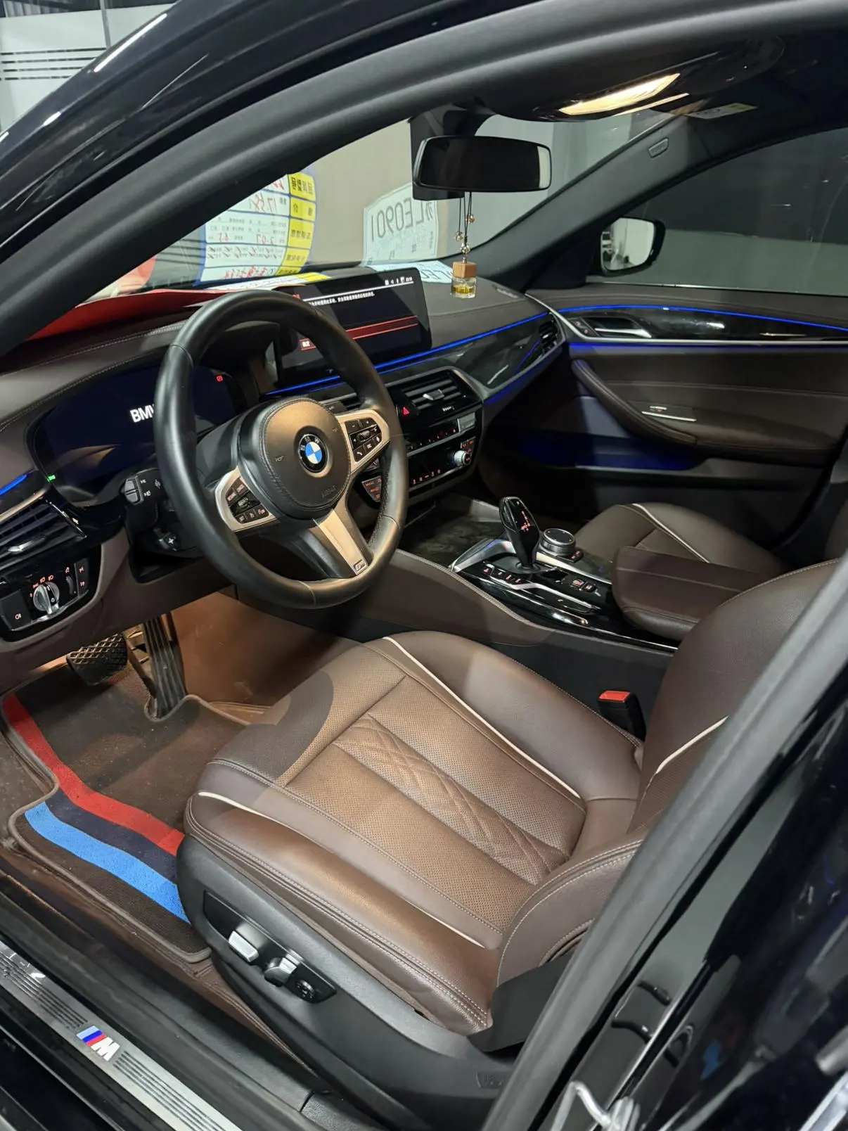 BMW 5 Series 2022 525Li M Sport Package