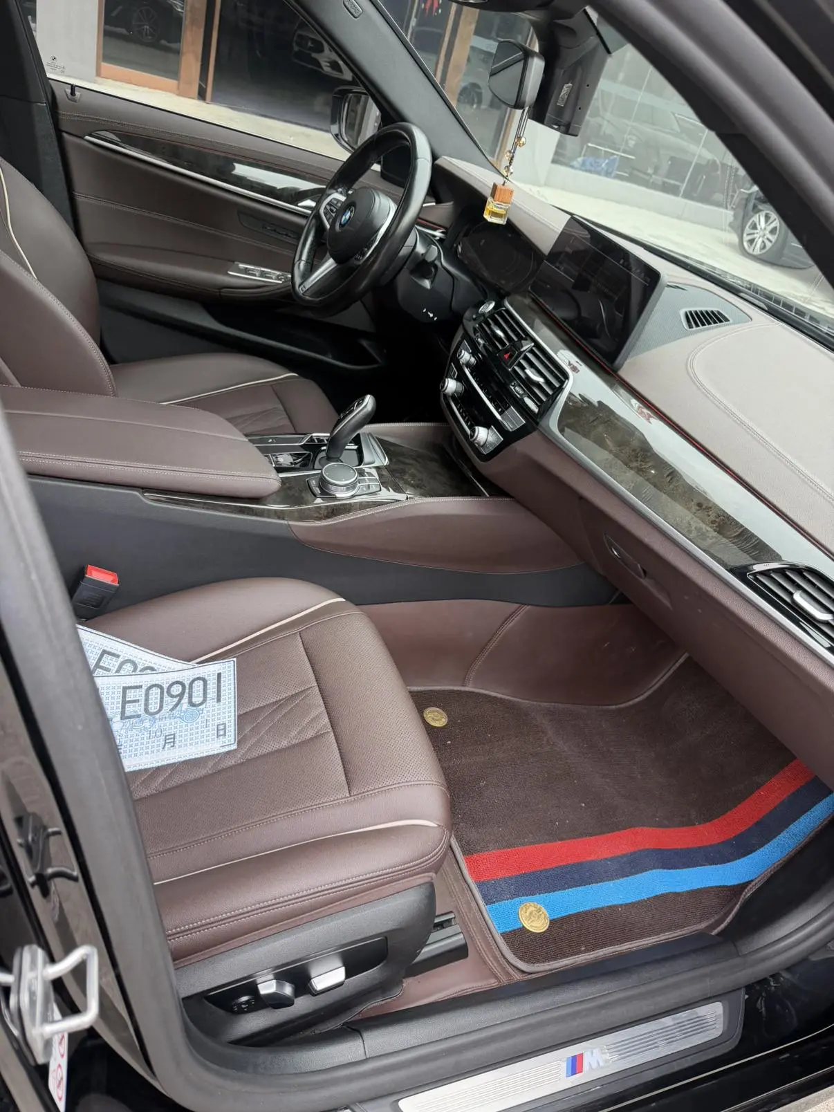 BMW 5 Series 2022 525Li M Sport Package
