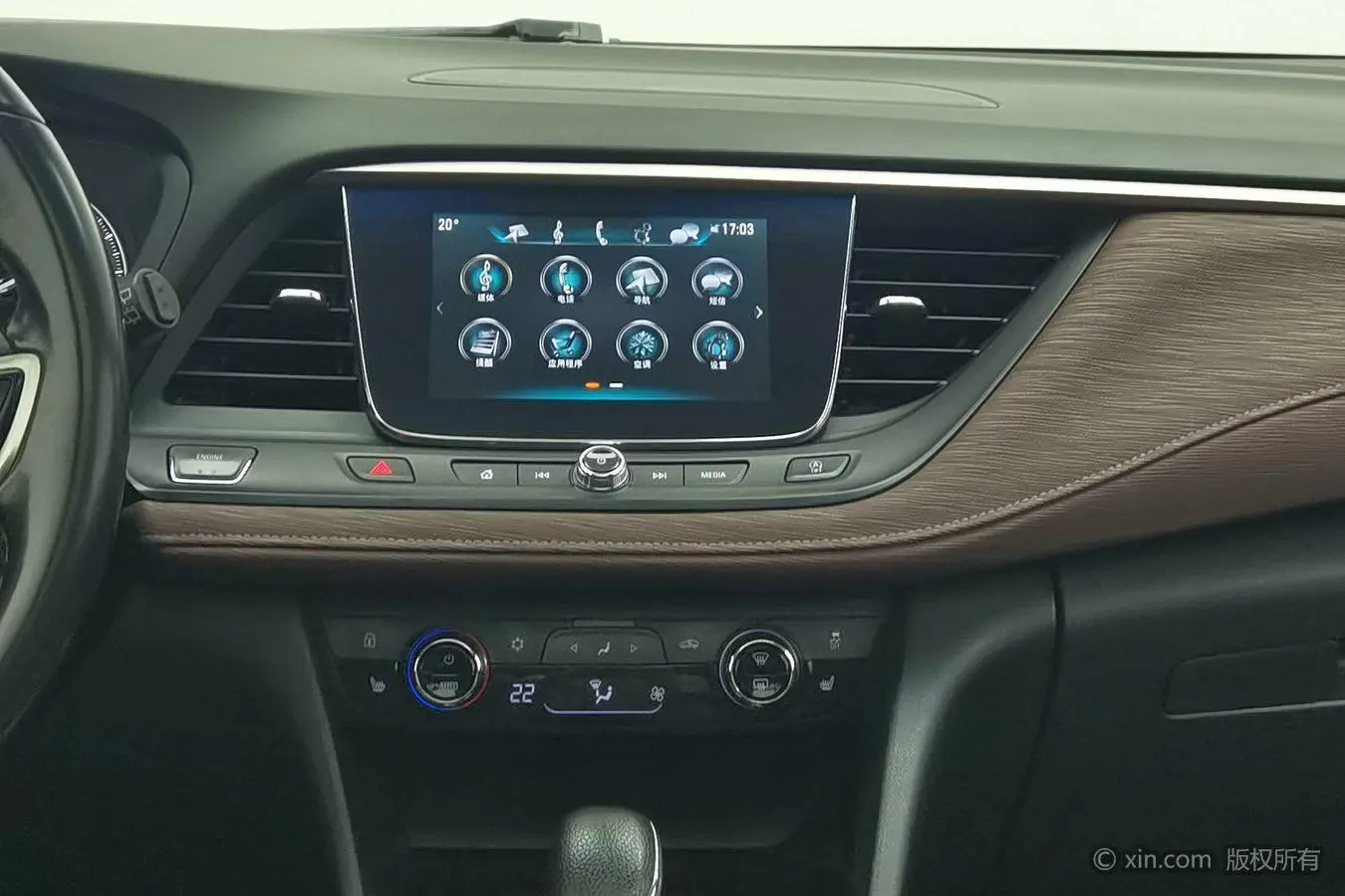 Buick GL6 2018 18T 6 seat Luxury
