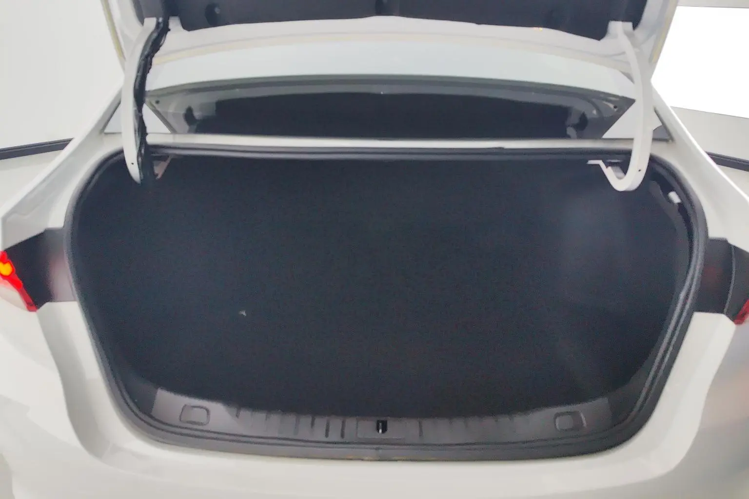 Buick Verano 2022 Pro 532T