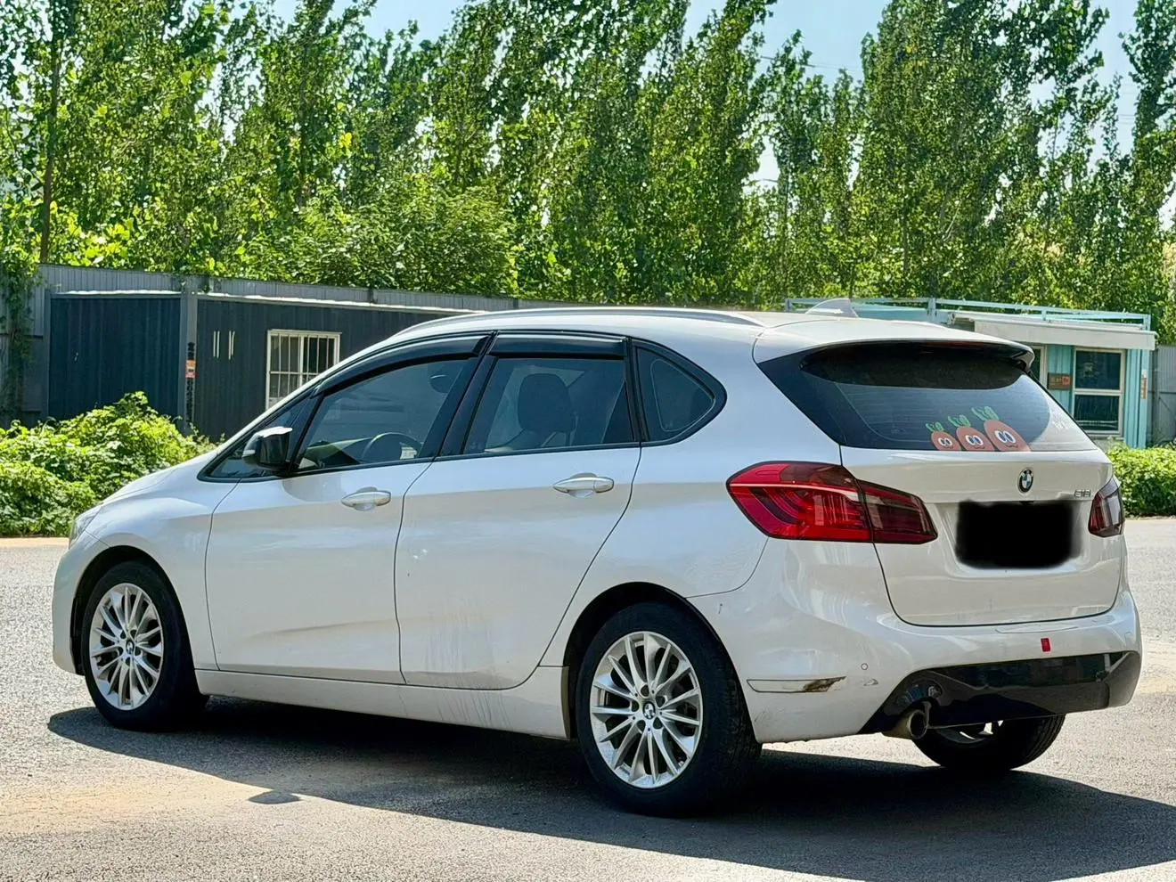 BMW 2 Series Wagon 2018 218i Leading