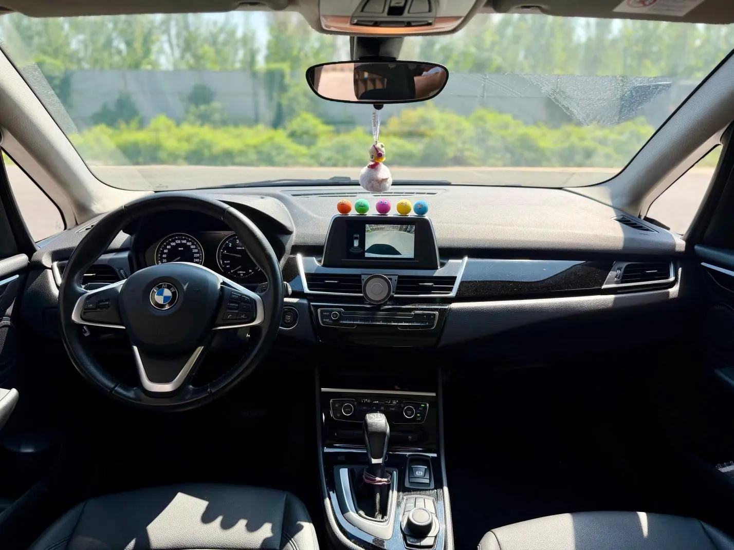 BMW 2 Series Wagon 2018 218i Leading