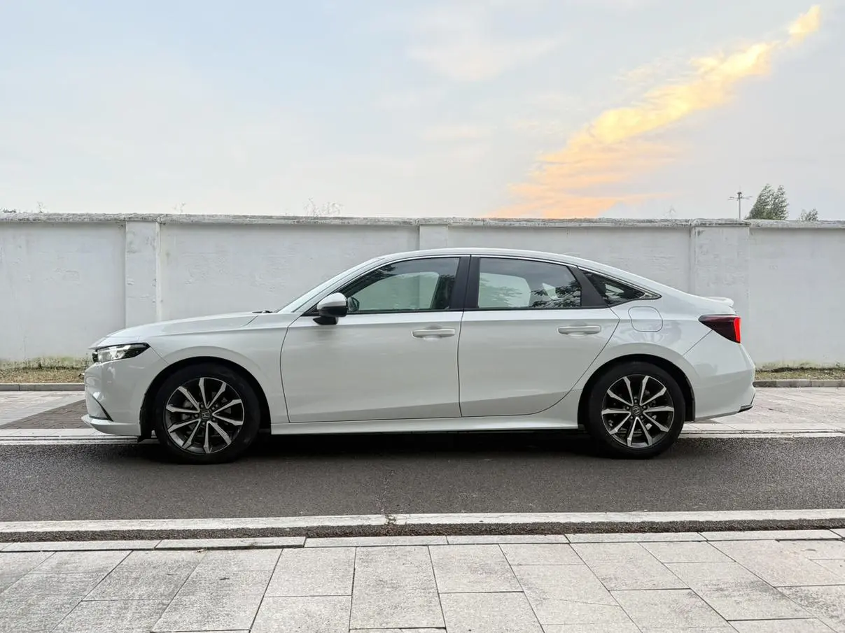 Honda Integra 2023 240TURBO CVT Luxury